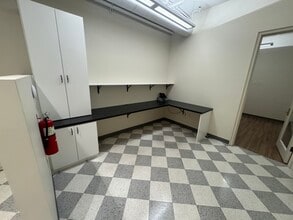 3775 S Highland Dr, Millcreek, UT for lease Interior Photo- Image 2 of 3