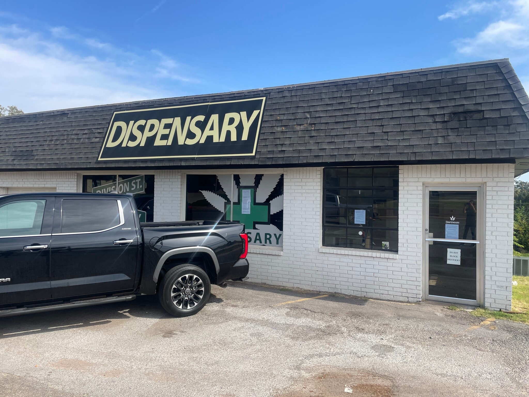 1601 S Division St, Guthrie, OK à louer Photo du bâtiment- Image 1 de 6