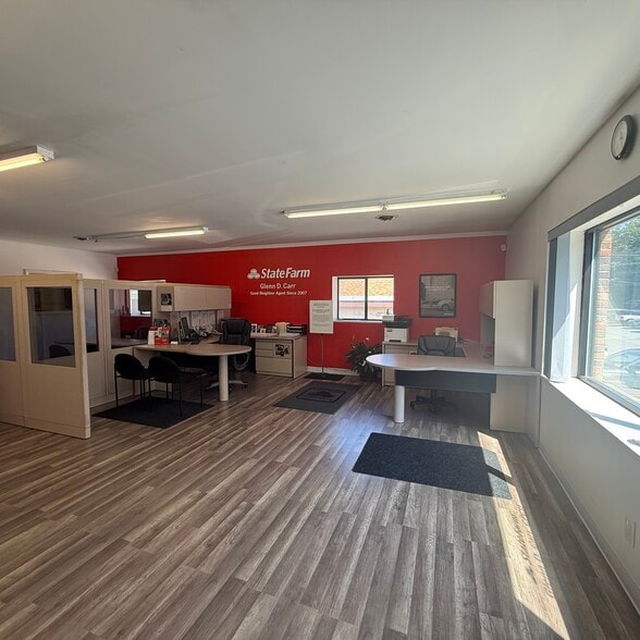 3985 Oneida St, New Hartford, NY for lease - Building Photo - Image 3 of 8