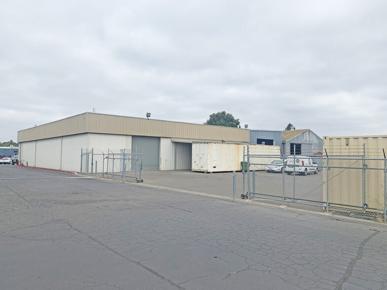 520 Barham Ave, Santa Rosa, CA for lease - Building Photo - Image 2 of 3