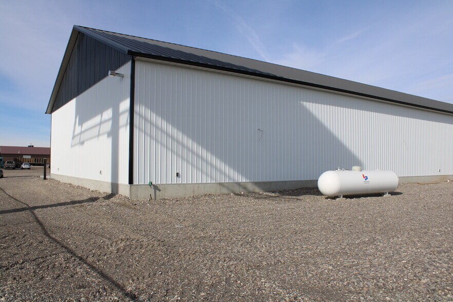 61 W 465 N, Blackfoot, ID à louer - Photo du bâtiment - Image 3 de 21