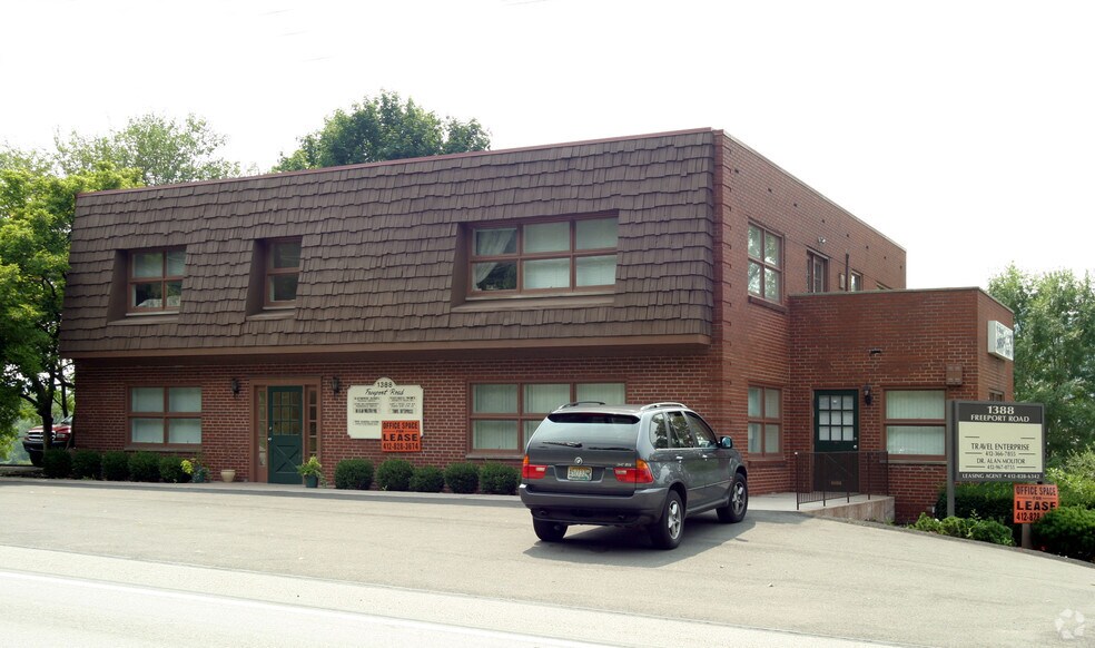 1388 Freeport Rd, Pittsburgh, PA à louer - Photo du bâtiment - Image 1 de 3