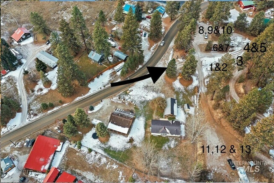 422 S Middlefork Rd, Garden Valley, ID à vendre - Photo du bâtiment - Image 3 de 11