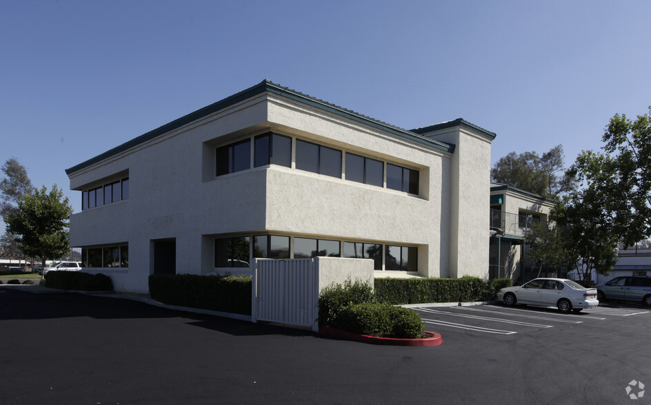 1302-1350 Main St, Ramona, CA for lease - Building Photo - Image 1 of 6