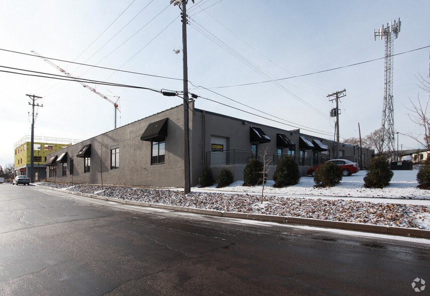 5806-5810 W 36th St, Minneapolis, MN for lease - Building Photo - Image 2 of 7
