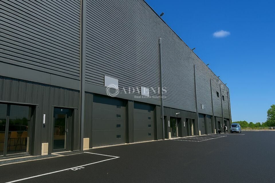 Rue Du Poteau, Courtry for sale Building Photo- Image 1 of 8