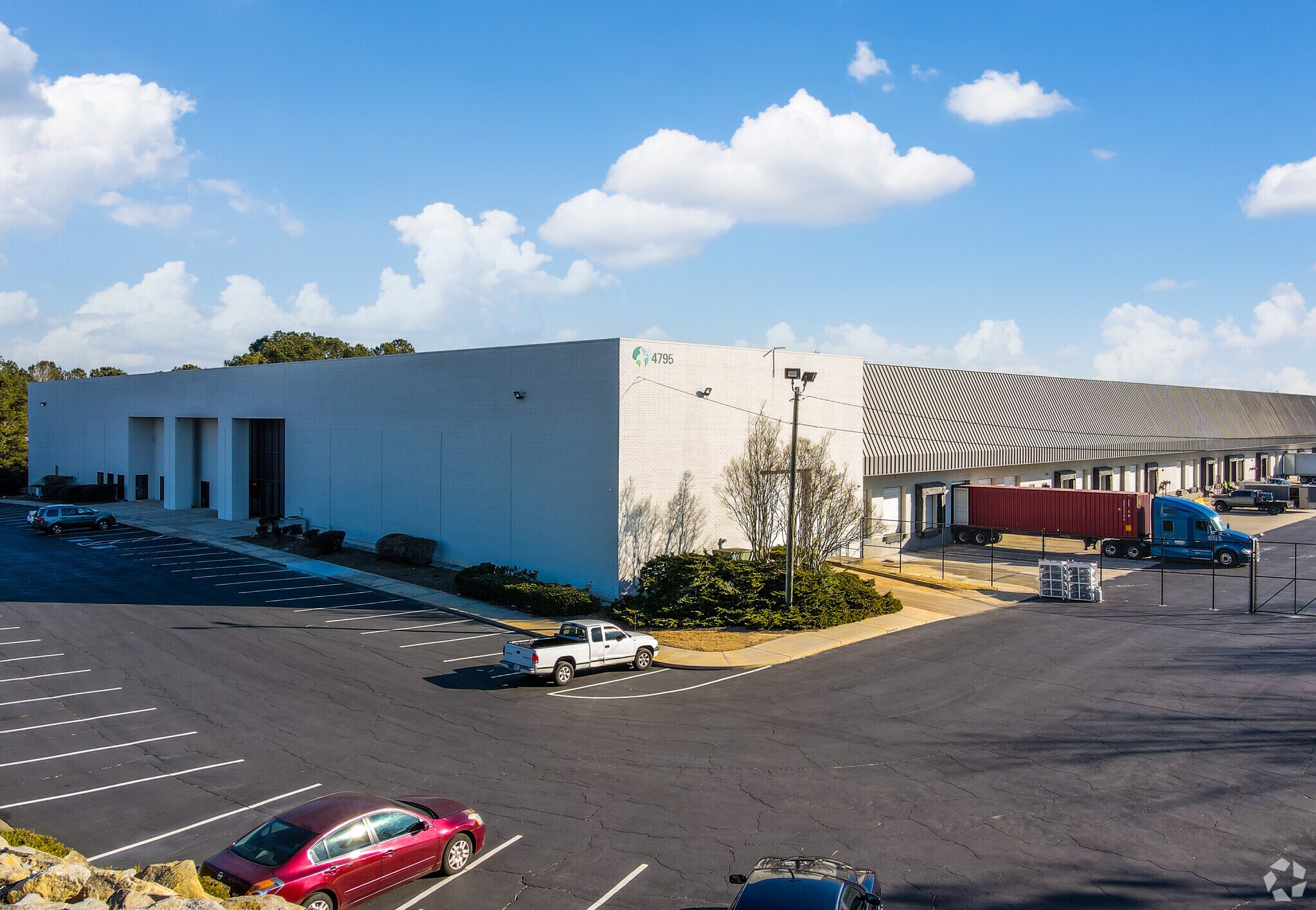 4795 Coates Dr, Fairburn, GA for lease Primary Photo- Image 1 of 7