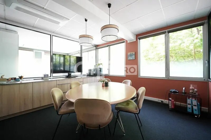Bureau dans Lissieu à vendre - Photo intérieure - Image 2 de 6
