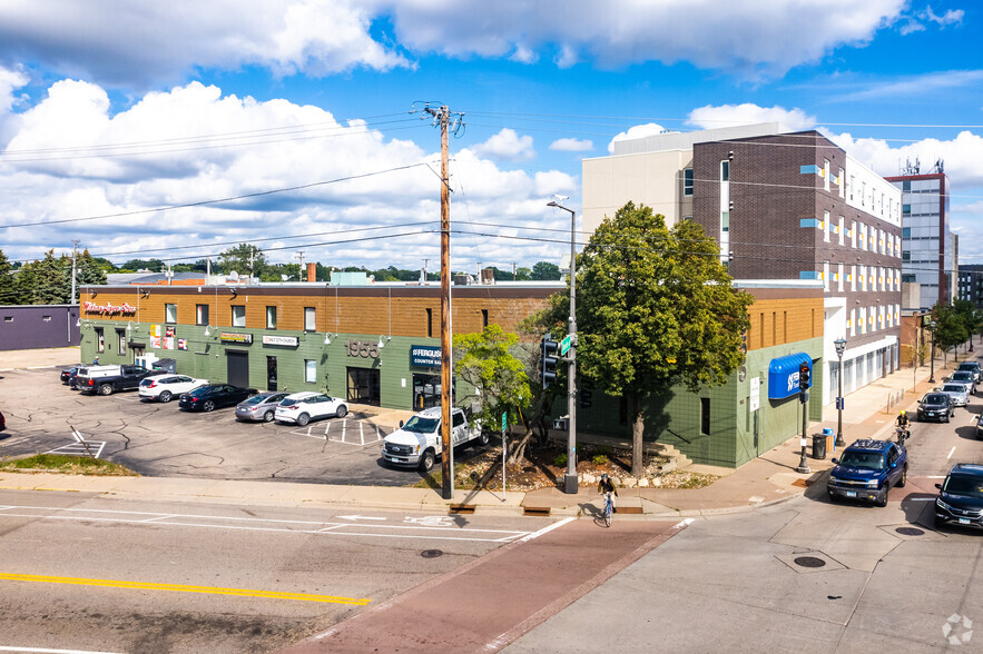 1955 University Ave W, Saint Paul, MN à louer - Photo du b timent - Image 3 de 8