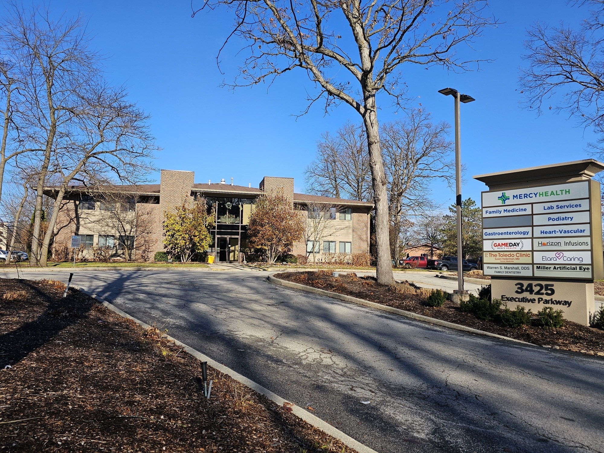 3425 Executive Pky, Toledo, OH for lease Building Photo- Image 1 of 9