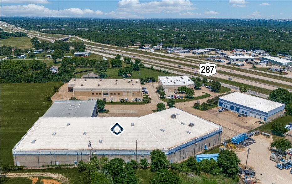 4030 Express St, Arlington, TX à louer - Photo du bâtiment - Image 2 de 9