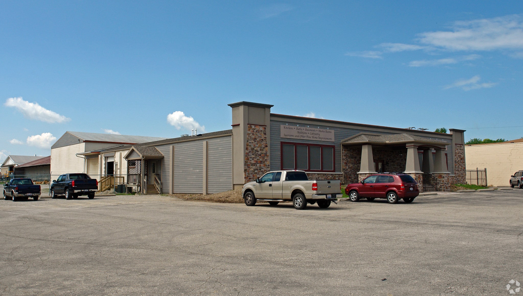 948 E Franklin St, Dayton, OH for lease Building Photo- Image 1 of 18