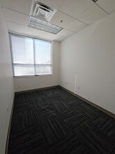 1635 E Highway 50, Clermont, FL à louer Photo intérieure- Image 1 de 2