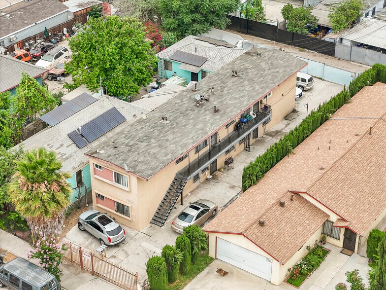 9802 Graham Ave, Los Angeles, CA à vendre - Photo principale - Image 1 de 9