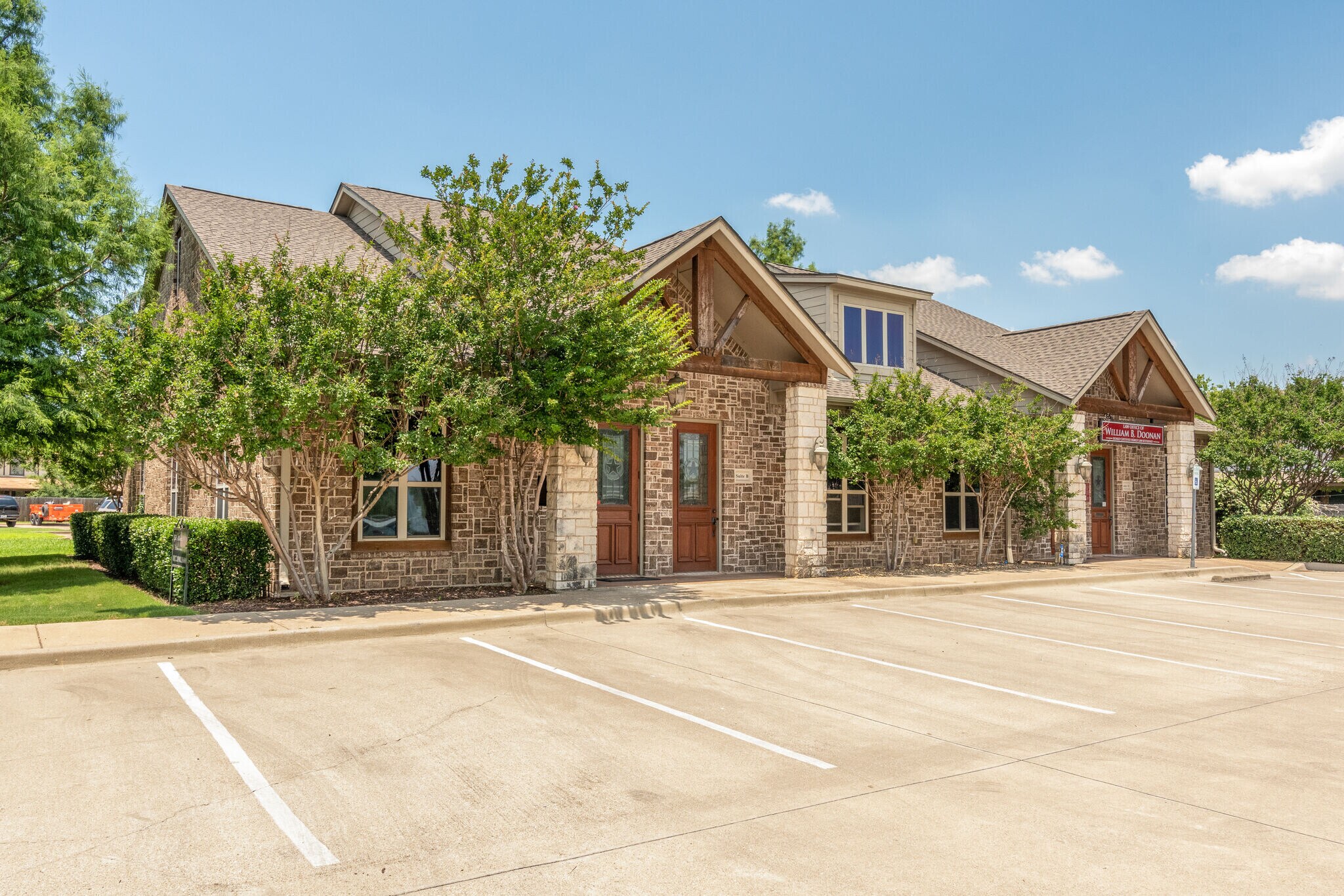 807 Bluebonnet Dr, Keller, TX à louer Photo du bâtiment- Image 1 de 8