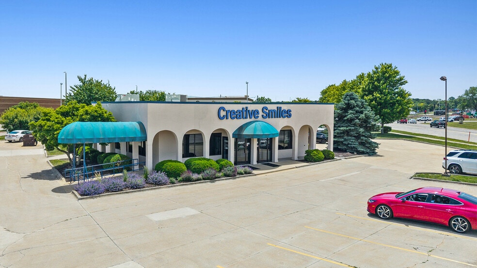 1905 Convenience Pl, Champaign, IL à vendre - Photo du bâtiment - Image 3 de 3