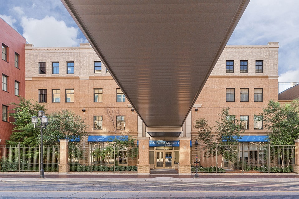 26 E Superior St, Duluth, MN à louer Photo du bâtiment- Image 1 de 9