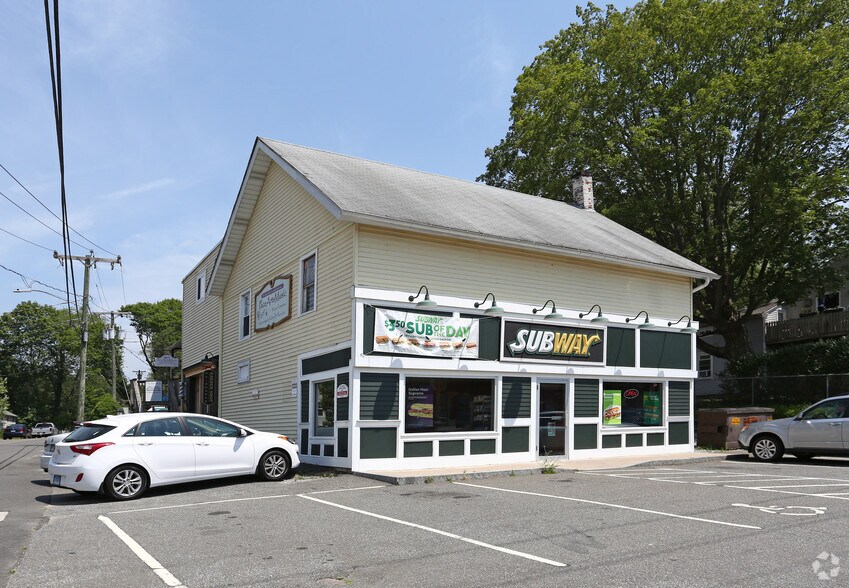 83 Main St, Deep River, CT à louer - Photo du bâtiment - Image 3 de 20