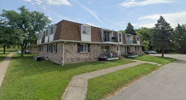 More details for 61 S Fisher Rd, Buffalo, NY - Multifamily for Sale