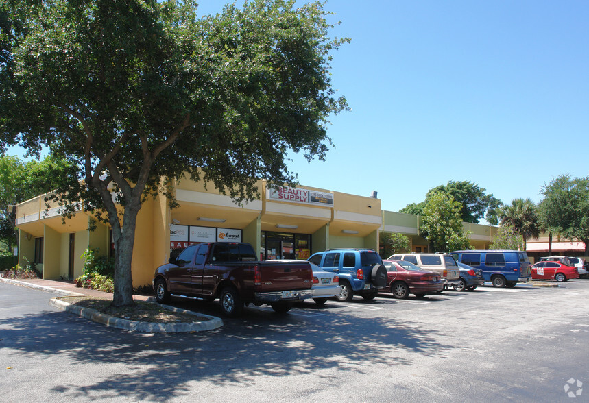 2200 Lake Ida Rd, Delray Beach, FL for sale - Primary Photo - Image 1 of 1