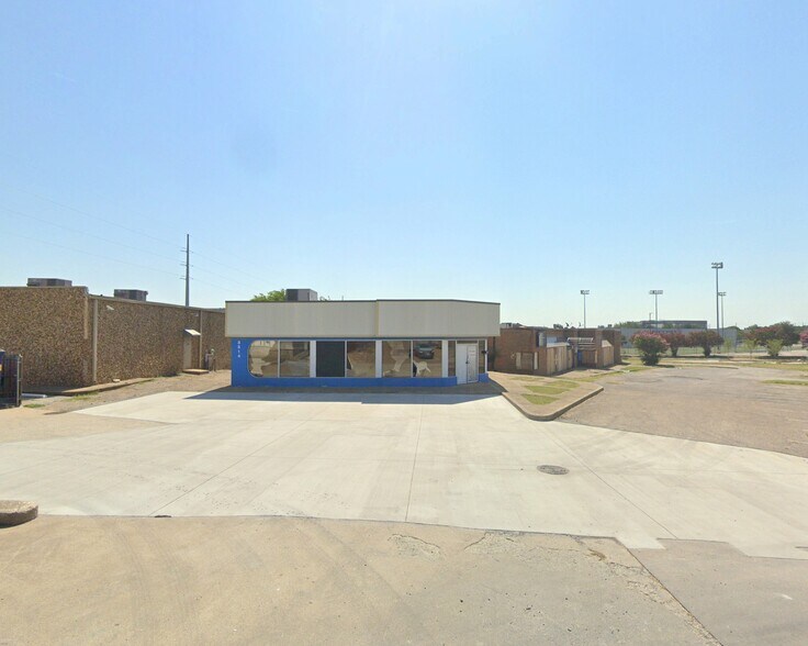 3314 W Camp Wisdom Rd, Dallas, TX à louer - Photo du bâtiment - Image 3 de 6