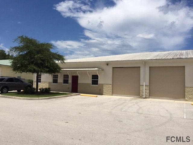 15 Hargrove Ln, Palm Coast, FL à vendre - Photo du bâtiment - Image 3 de 3