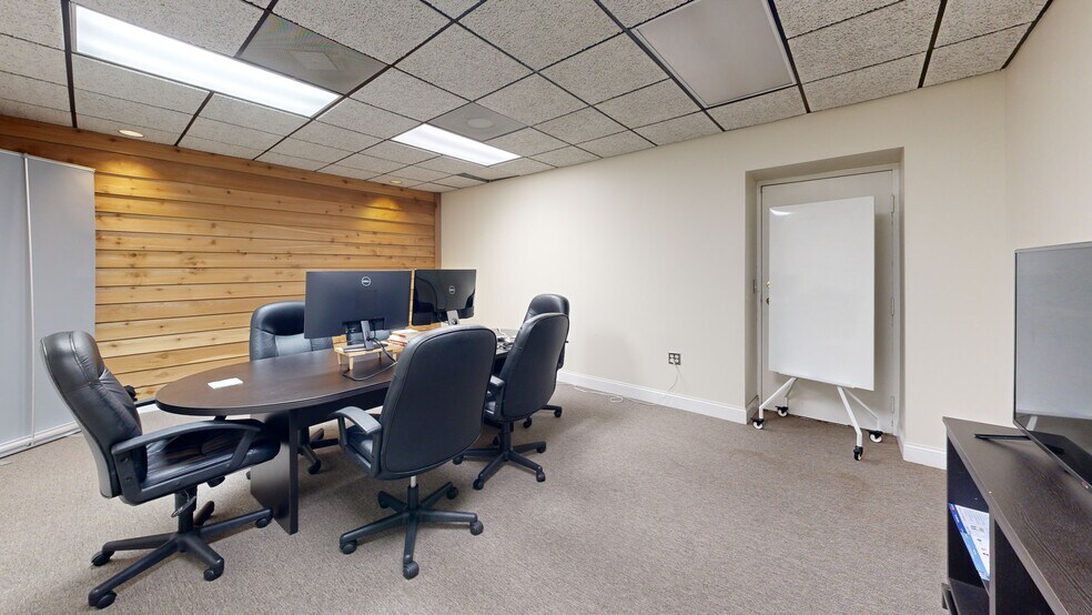 1207 N Himes Ave, Tampa, FL à louer - Numérisation 3D de Matterport - Image 2 de 24