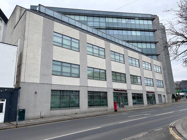 64 Exeter St, Plymouth à louer - Photo du bâtiment - Image 2 de 3