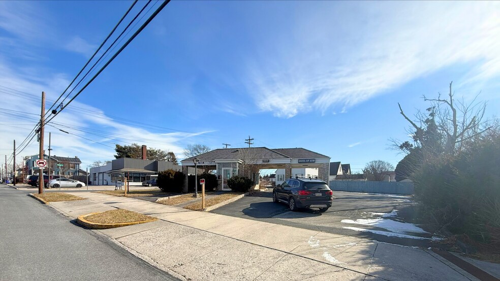 223 E King St, Littlestown, PA à vendre - Photo du bâtiment - Image 2 de 3