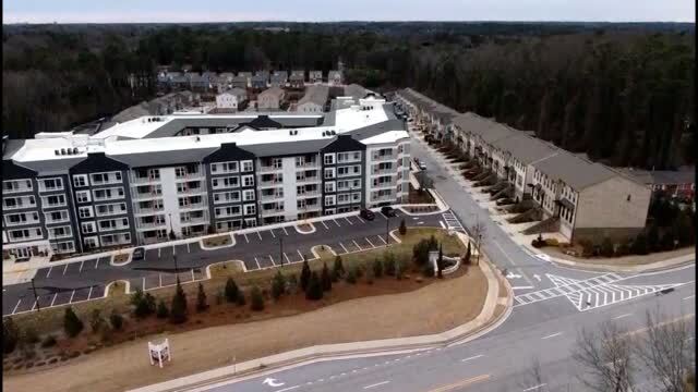 3263 Berkshire, Decatur, GA à vendre - Vidéo sur l’inscription commerciale - Image 2 de 2