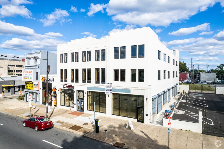 3119-3131 N Broad St, Philadelphia, PA à louer - Photo du bâtiment - Image 2 de 6