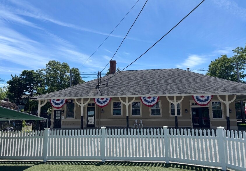 3 Oak St, Beverly, MA for sale - Building Photo - Image 2 of 4