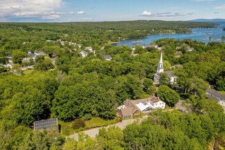 Plus de détails pour 33 Tenney Hl, Blue Hill, ME - Vente au détail à vendre