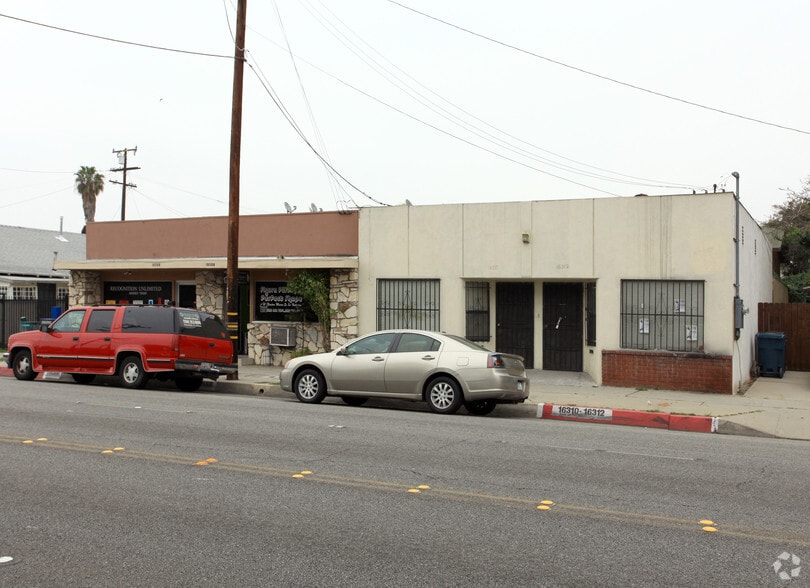 16306-16308 Clark Ave, Bellflower, CA for sale - Building Photo - Image 2 of 2