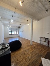 117 Grattan St, Brooklyn, NY for lease Interior Photo- Image 2 of 4
