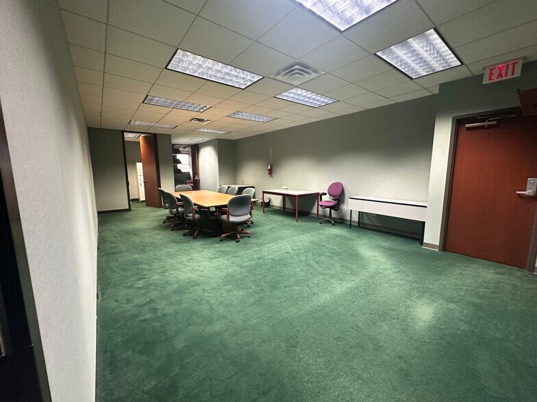 1101 N Main St, Anderson, SC à louer - Photo intérieure - Image 3 de 10
