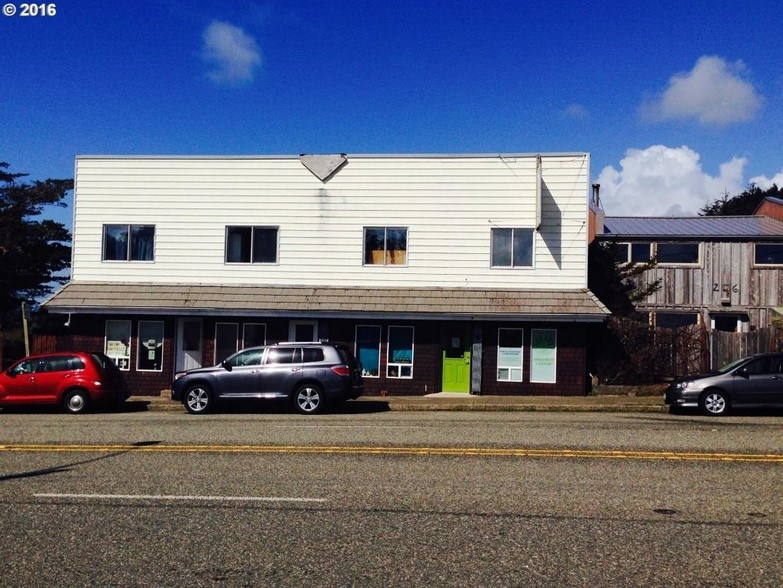 264 6th St, Port Orford, OR for sale - Primary Photo - Image 1 of 1