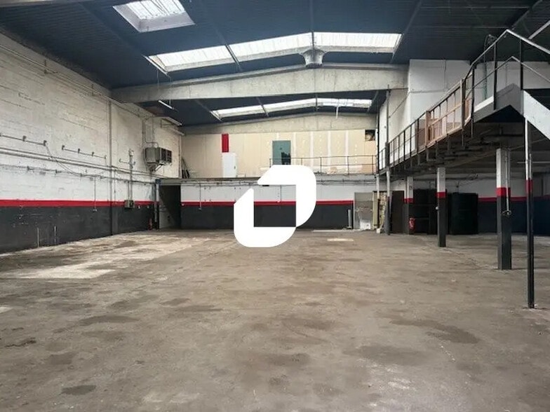 Flex dans SAINT-OUEN-L'AUMONE à louer - Photo intérieure - Image 2 de 7