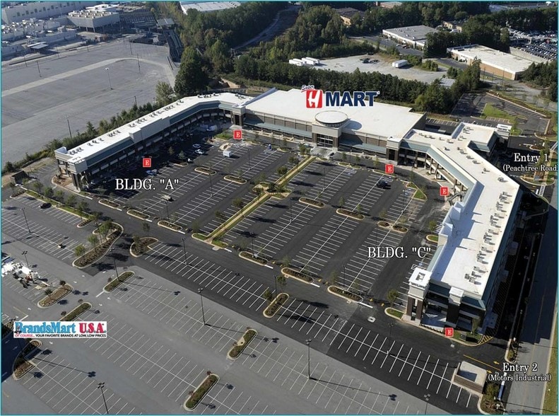 6035 Peachtree Rd, Atlanta, GA for lease - Building Photo - Image 3 of 7