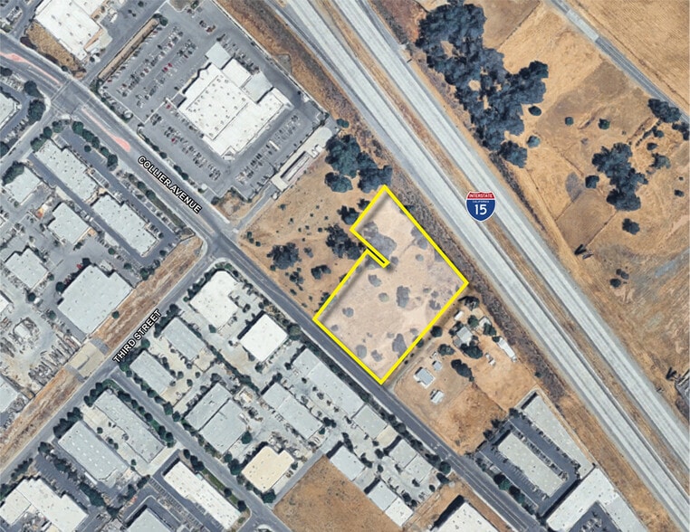 Collier Ave, Lake Elsinore, CA à vendre - Photo du bâtiment - Image 2 de 15