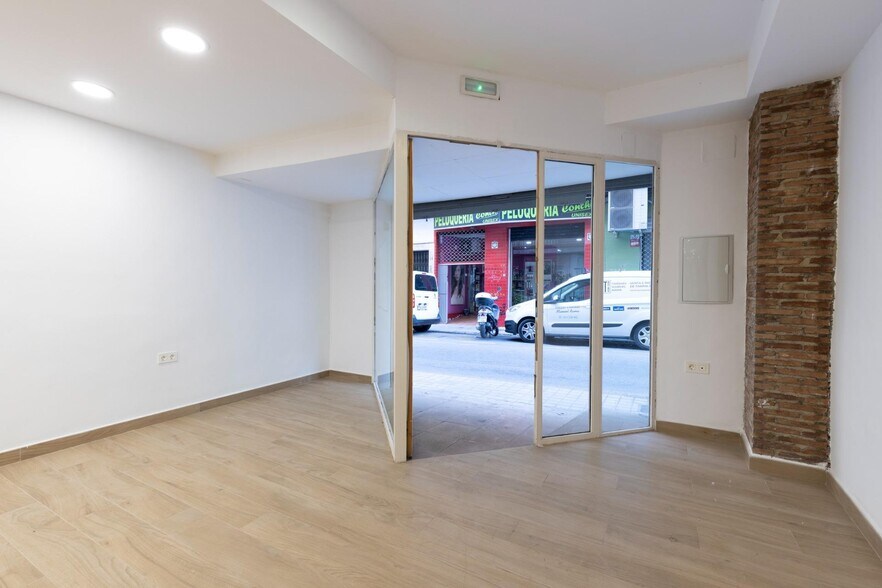 Calle Almona de San Juan de Dios, 15, Granada, Granada for sale - Building Photo - Image 3 of 21
