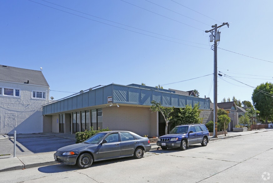 902 Soquel Ave, Santa Cruz, CA à vendre - Photo du bâtiment - Image 3 de 7