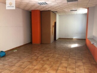 Plus de détails pour Multi-résidentiel à vendre