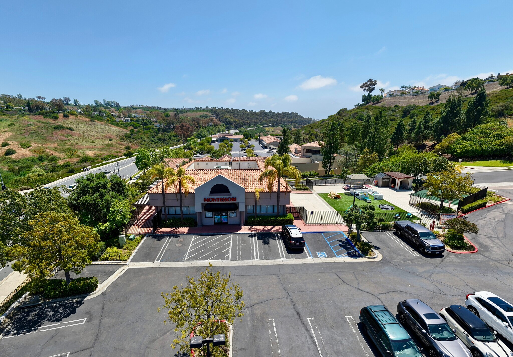 31171 Niguel Rd, Laguna Niguel, CA à louer Photo du bâtiment- Image 1 de 6
