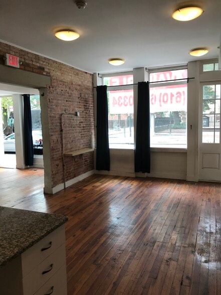 17-19 N 2nd St, Philadelphia, PA for lease - Interior Photo - Image 2 of 7