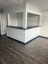 1929-1953 Pembroke Rd, Hollywood, FL à louer Photo intérieure- Image 1 de 41