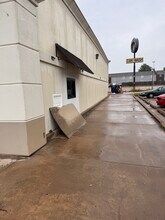 9110-9114 N Macarthur Blvd, Oklahoma City, OK for lease Interior Photo- Image 2 of 6