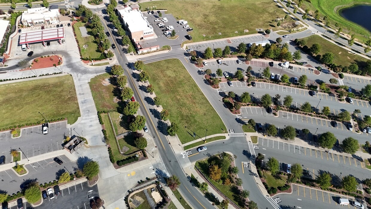 11257 Bryton Town Center Dr, Huntersville, NC for lease Building Photo- Image 1 of 5