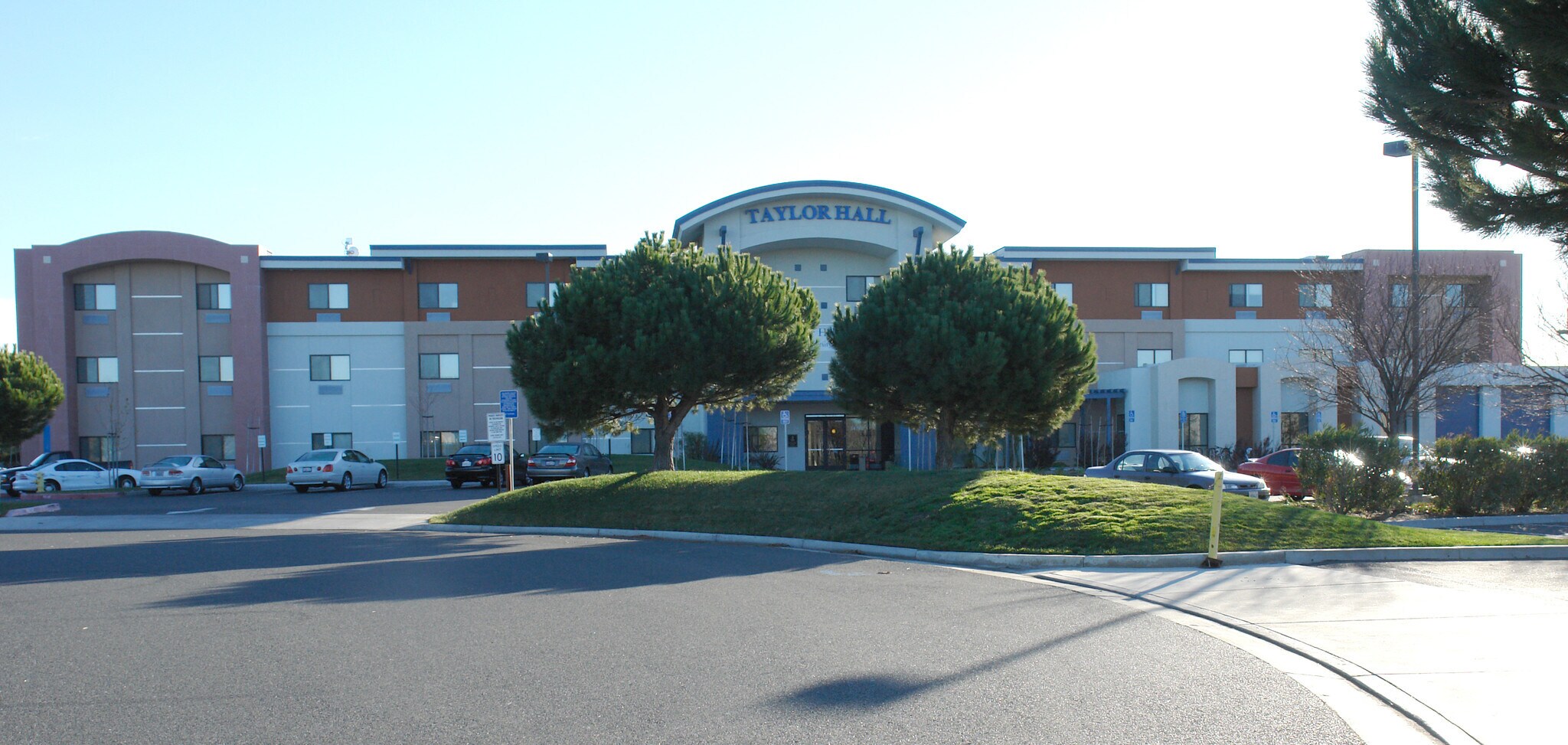 34793 Ardentech Ct, Fremont, CA à louer Photo du bâtiment- Image 1 de 3