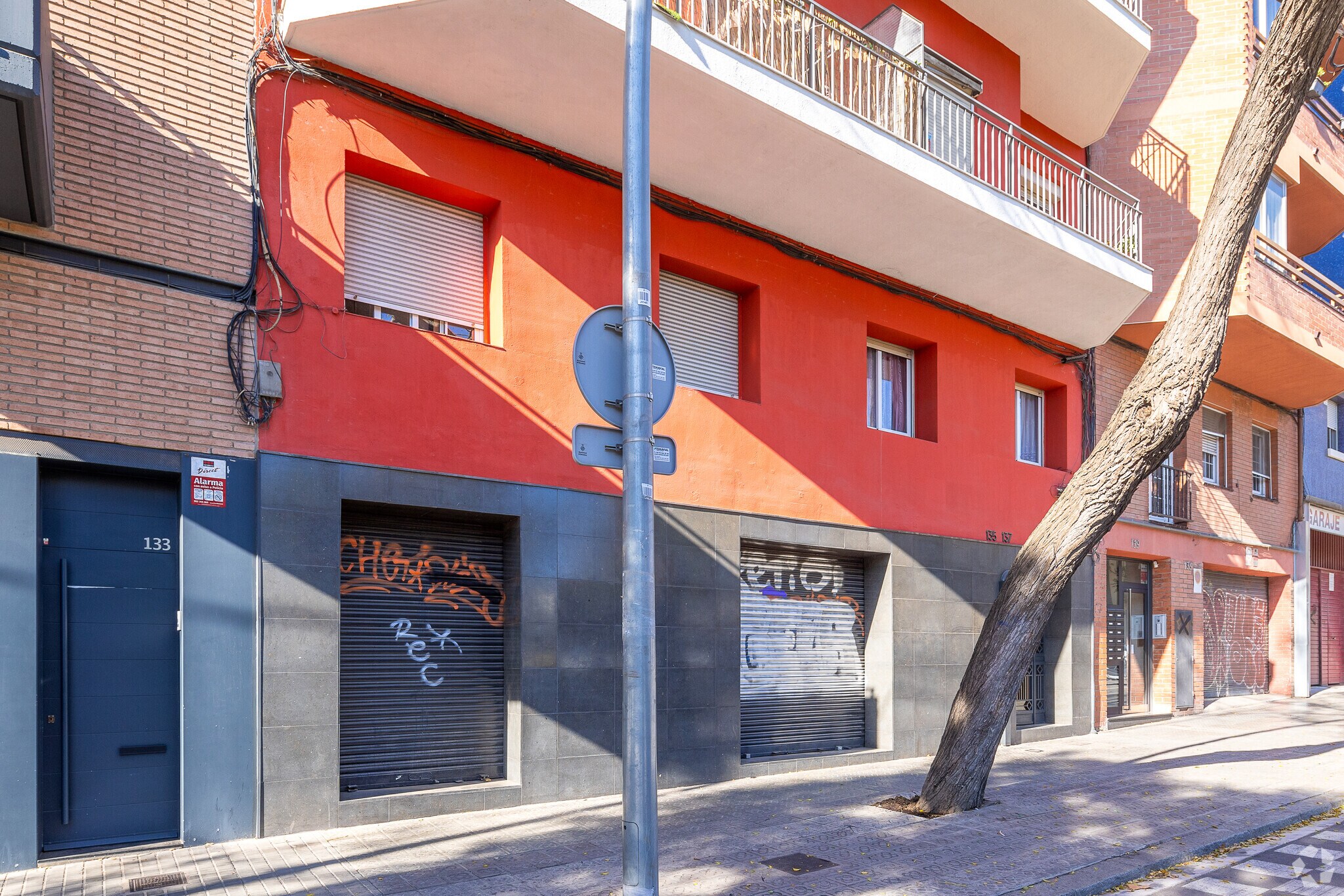 Multifamily in Barcelona, Barcelona for sale Primary Photo- Image 1 of 6